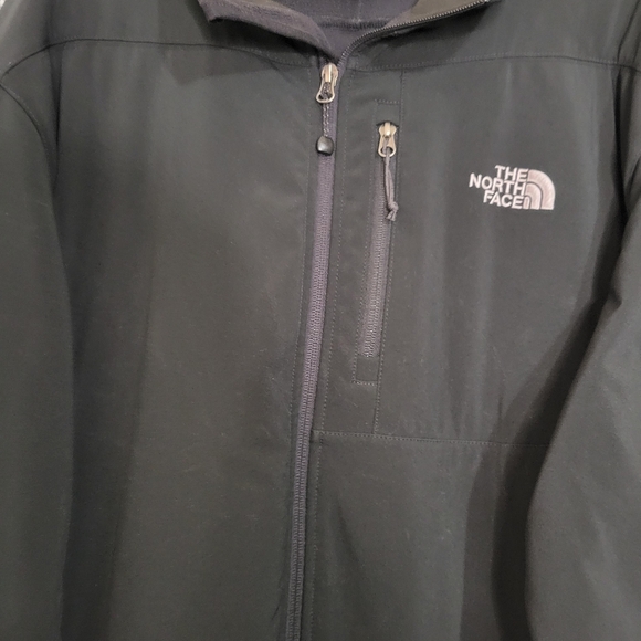 The North Face Men's Apex Bionic Black Jacket. Size XXL - Picture 5 of 10